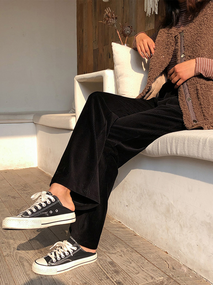 灯芯绒为什么显老气,为什么灯芯绒裤显腿粗