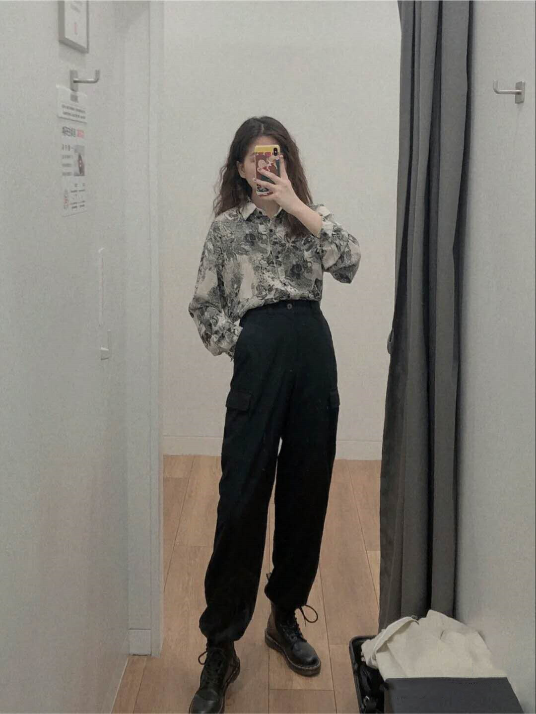 工装裤怎么搭配上衣,女生工装裤搭配禁忌