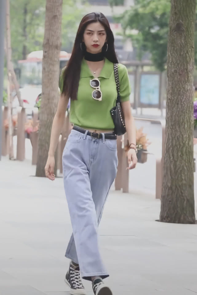女生高帮匡威怎么搭配,高帮匡威怎么搭配好看