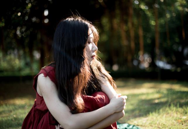 情侣之间如何深入交流，情侣交流变少会影响感情吗