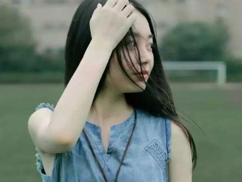 哪些细节会让男人心动,男人对你心动后会有几个故意表现