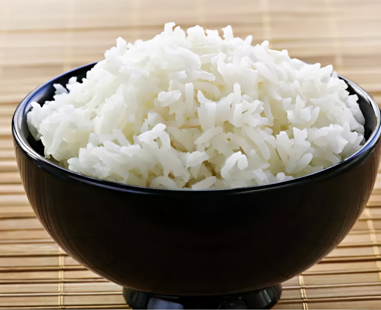 饺子和米饭哪个容易胖，几个饺子相当于一碗米饭