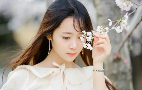相亲女很冷淡还要聊吗,互有好感然后突然冷淡怎么办