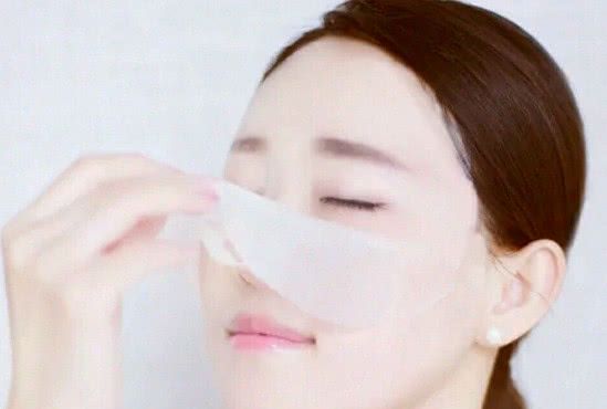 上妆不服帖是什么原因,上妆不服帖怎么解决