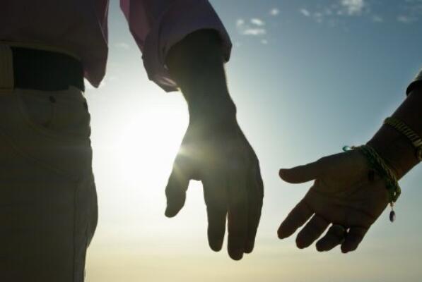 摆正位置认清自己图片,终于明白该放手的图片