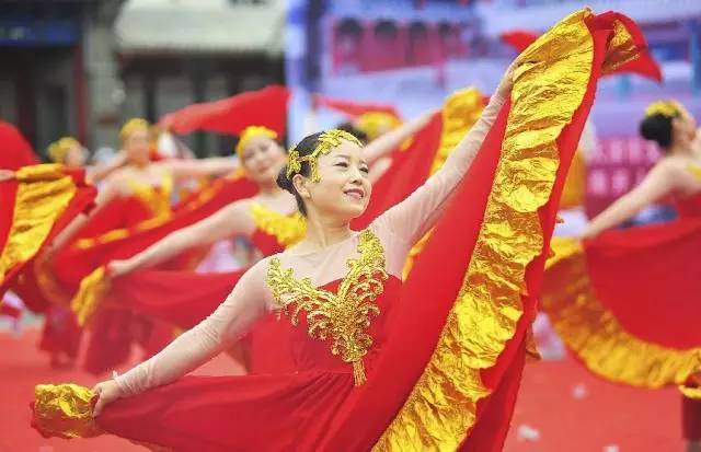 什么舞蹈最练气质,什么舞蹈简单易学好看
