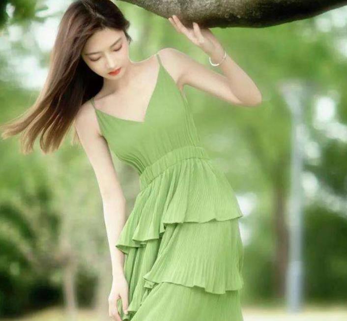 一眼迷倒男人的穿衣搭配,男人最不喜欢女人穿什么颜色衣服