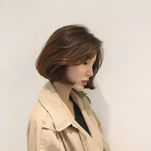 为什么短发更考验五官，让五官显得立体的短发