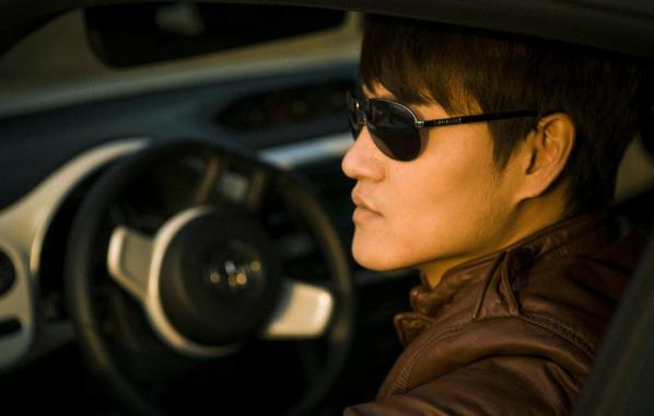 女人人缘好的男人有什么特征，女人缘这东西是不是注定的