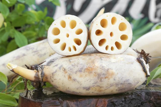 买藕是买头还是买尾,藕买大的好还是短的好