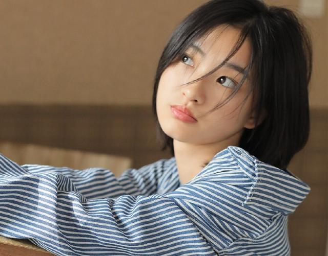 高贵的让人不敢亵渎的星座女，谈吐高雅气质出众的三大星座女