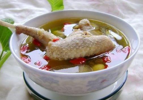 女人怕冷怎么调理最好,女人怕冷如何用饮食进行调理