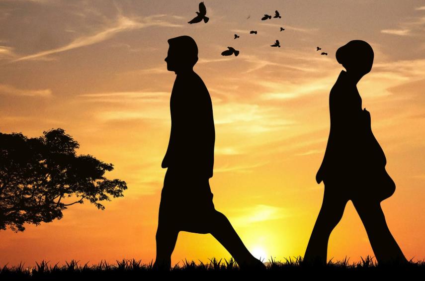 暗示放弃一个人的句子，暗示放弃一段感情的话