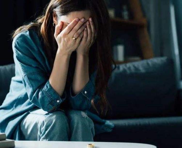 暗示放弃一个人的句子，暗示放弃一段感情的话