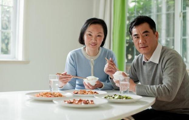 中年人健康的三个忠告，中年人怎么越来越健康