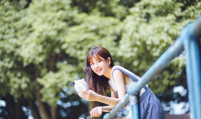 跟女孩玩真心话大冒险问什么问题,真心话女生最怕的问题