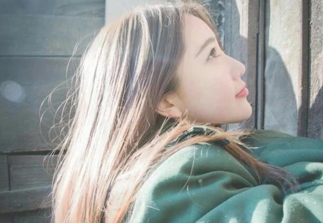 跟女孩玩真心话大冒险问什么问题,真心话女生最怕的问题
