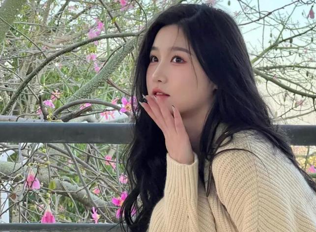 为什么男人怕穷女人怕老，男人穷和女人老哪个更可怕