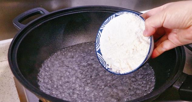 糯米粉为什么要开水烫，糯米粉用开水烫好还是温水好