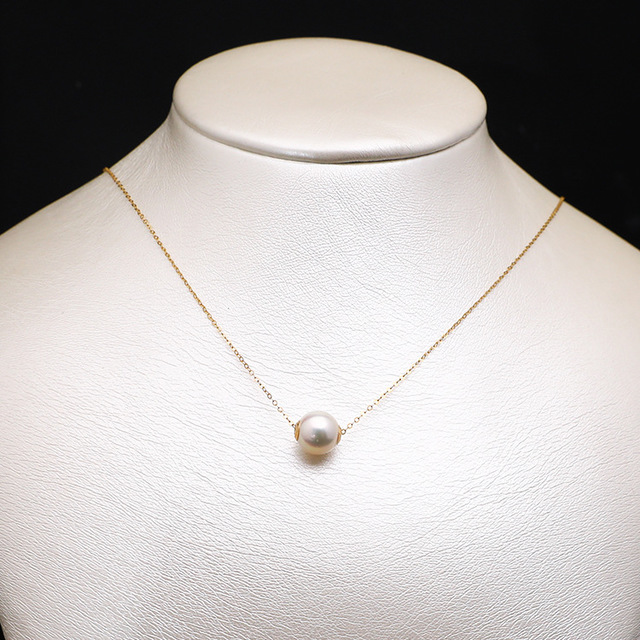 珍珠项链怎么戴不显老，珍珠项链不老气的戴法