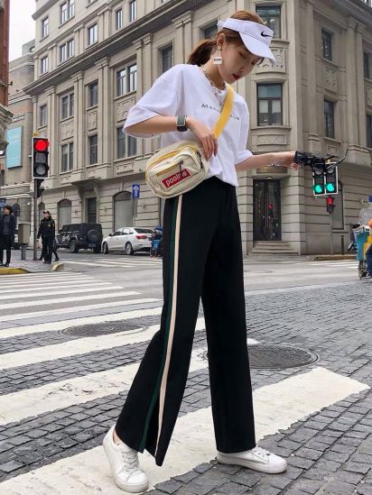 人矮穿什么衣服好看,又矮又胖的女人穿什么衣服好看