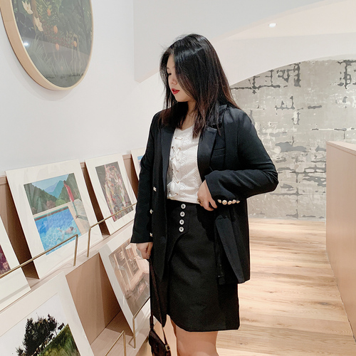 人矮穿什么衣服好看,又矮又胖的女人穿什么衣服好看