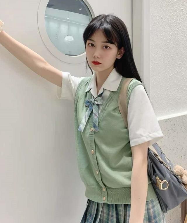 如何搭配最难穿的绿色,绿色忌讳搭配什么颜色