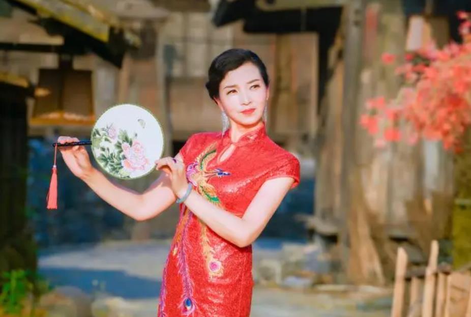 哪个年龄的女生最美,什么类型女孩最好看