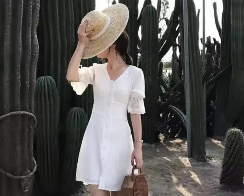 约会为什么男生不要穿运动鞋，男生希望女生约会时穿裙子吗