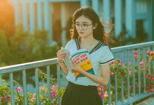 男人舍不得放弃一个女人的表现