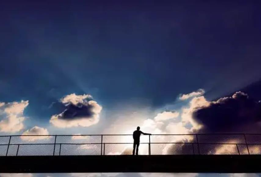 聪明人与明白人的区别，明白人好还是聪明人好