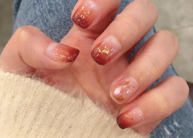 为什么有的男生不喜欢女生涂指甲