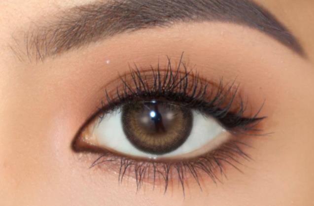 为什么有些人涂睫毛膏显老,睫毛膏涂了太浓密太长显老