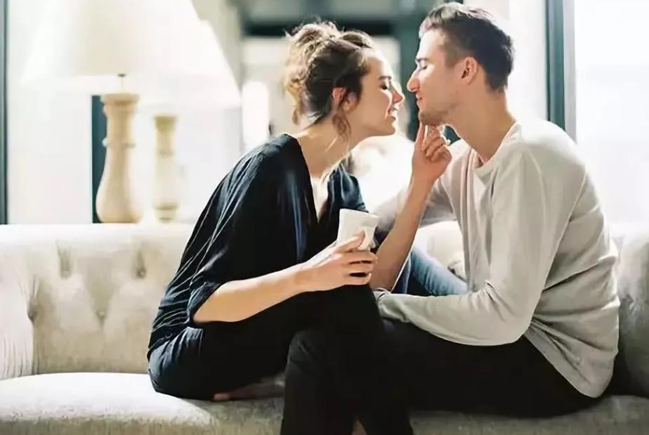男人对哪种女人着迷,什么样的男人最让女人着迷