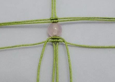 狐狸手链编织图解，吊坠挂绳打结方法