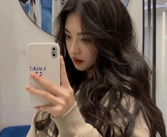 蜗牛卷和波浪卷的区别,蜗牛卷和波浪卷哪个好看