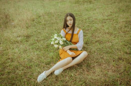 谈恋爱刚开始是不是不适合太粘人,为什么谈恋爱建议不要太粘人