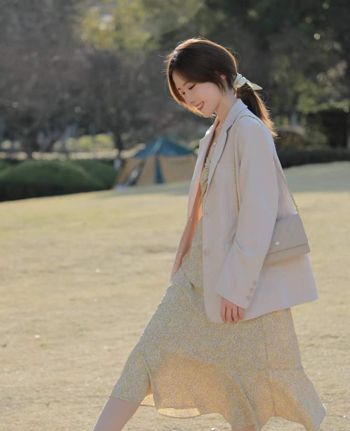 出去踏青怎么穿衣服,女生五一出游穿搭技巧