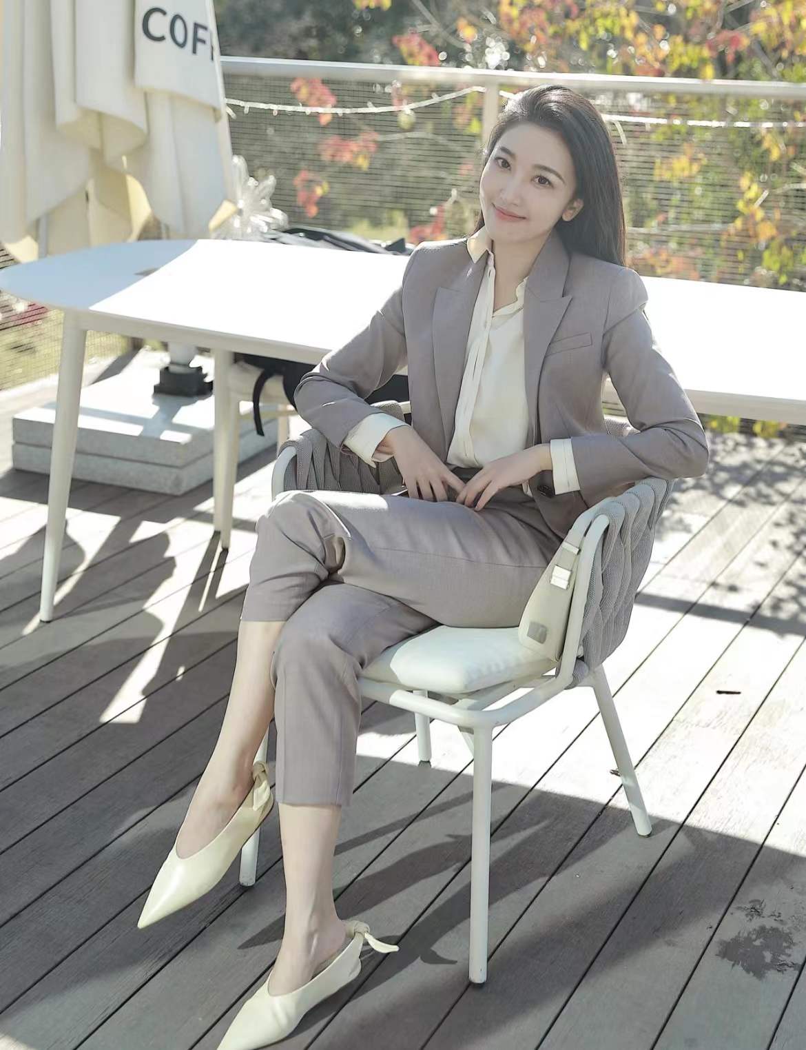 三十岁女人穿衣搭配,30岁女人怎么穿搭有气质