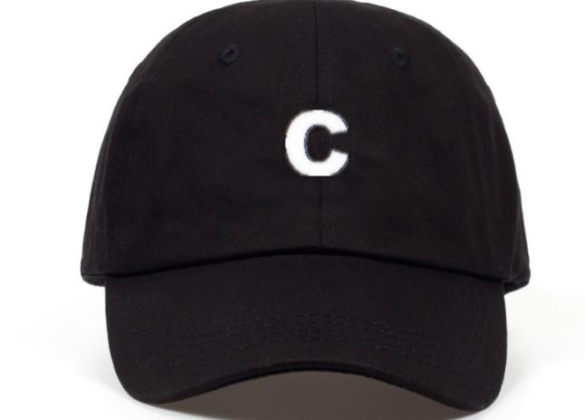 ca帽子是什么牌子，一个c字母标志的帽子是什么牌子