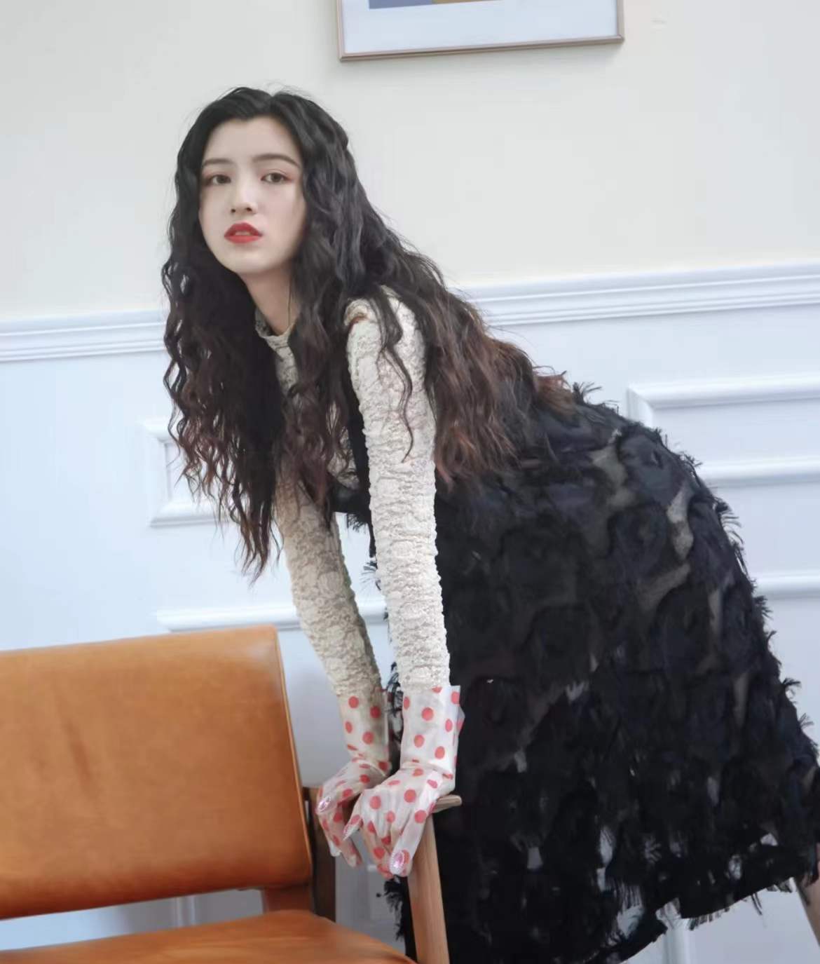 五款满头烫大卷发型图