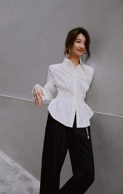 白衬衣搭配图片00