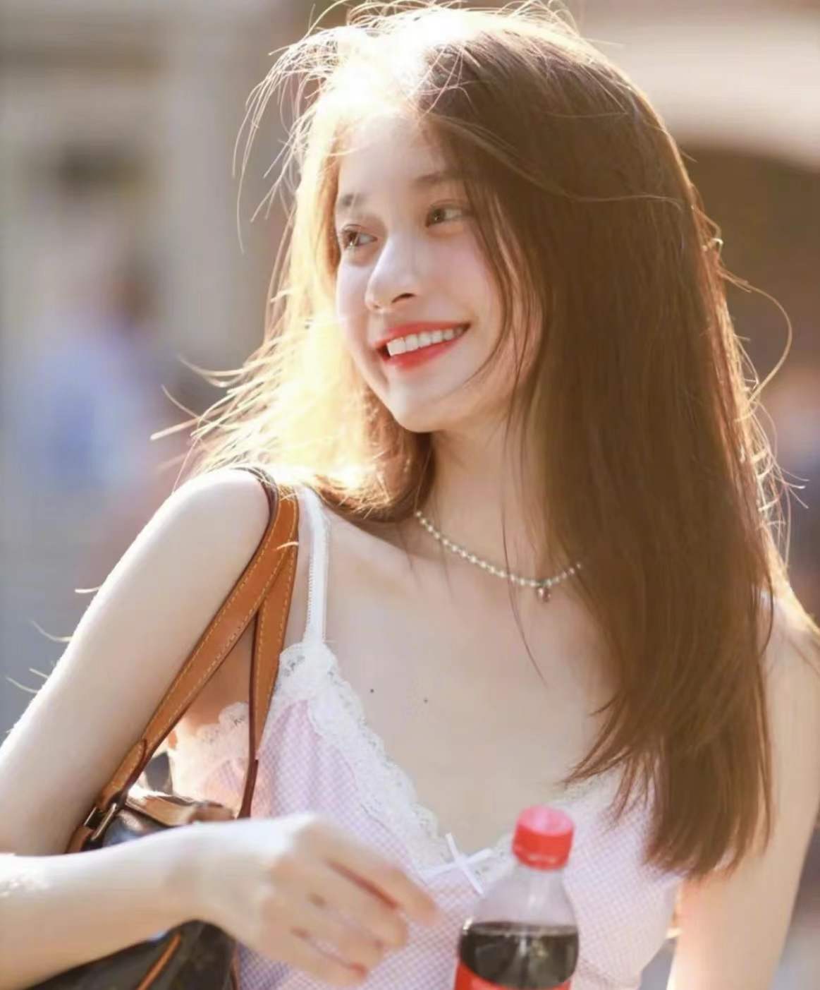 特别治愈的笑容图片,有感染力的笑容图片