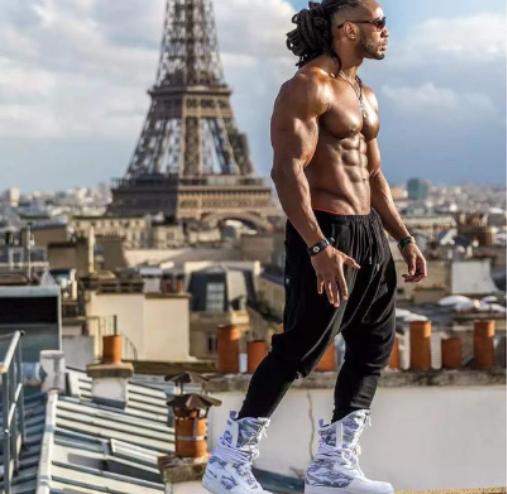 为什么女生喜欢人鱼线,腹肌和人鱼线的区别