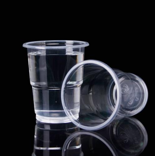 什么杯子喝水最健康,玻璃杯和不锈钢杯哪个更健康