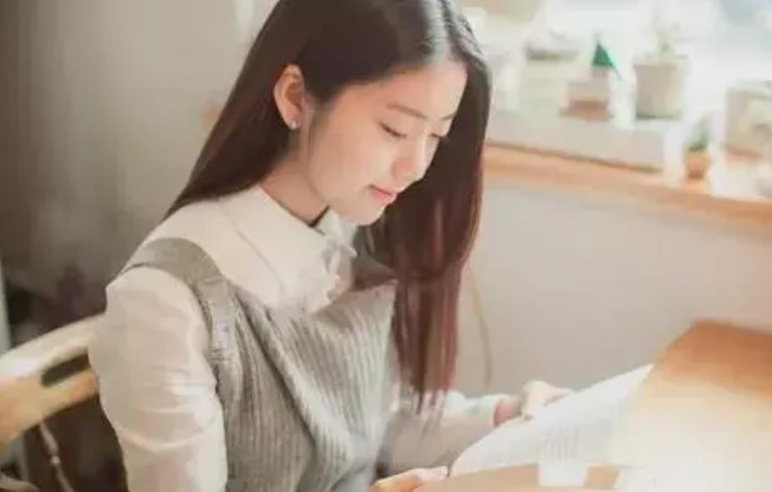 女人为什么喜欢有文采的男人,男人喜欢有才华的女人吗