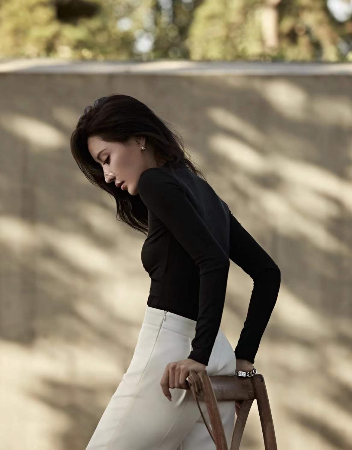 成熟女性魅力高级感照片