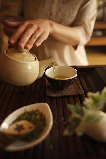 清茶一杯敬朋友图片,清茶敬知己图片大全