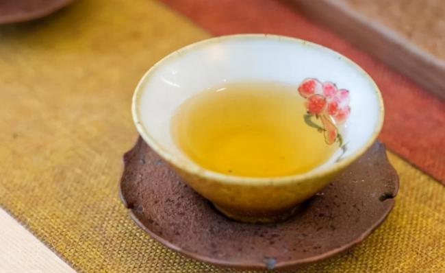 退休以后别再和这几种人来往