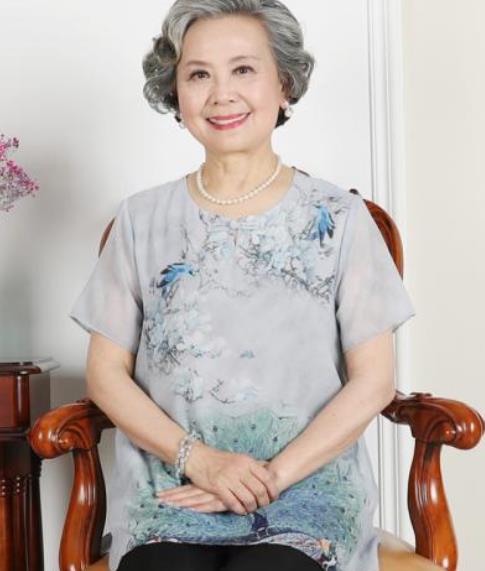 老年蘑菇头发型图片女,老年女士蘑菇头发型图片